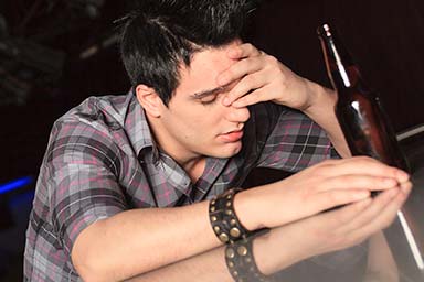 Лечение подросткового алкоголизма в Куеде